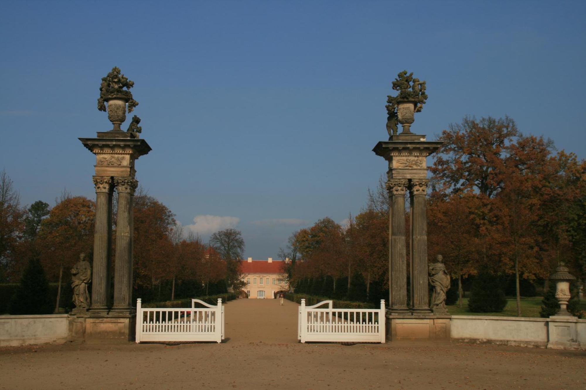 Pension Am Rheinsberger Schlosspark Eksteriør billede